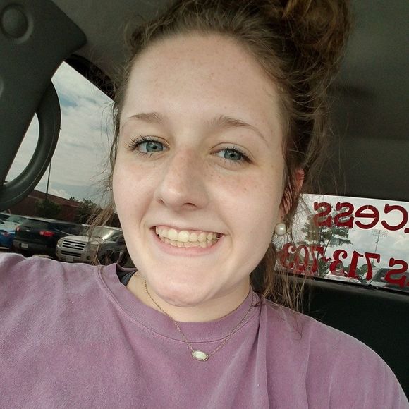 Meet your Posher, Elizabeth - Picture 1 of 1